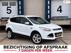 Ford Kuga - 1.6 Titanium Plus 4WD (182PK+NEW Distriebustriem)