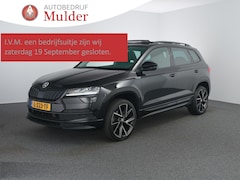 Skoda Karoq - 1.5 TSI ACT Sportline Business | Pano | Zwenkhaak | Winterpakket | Camera | ACC |