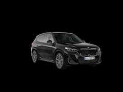 BMW iX1 - xDrive30 | M-Sport | Live Cockpit | Panorama | Alcantara/Leder | Memory | Head-Up | ACC |