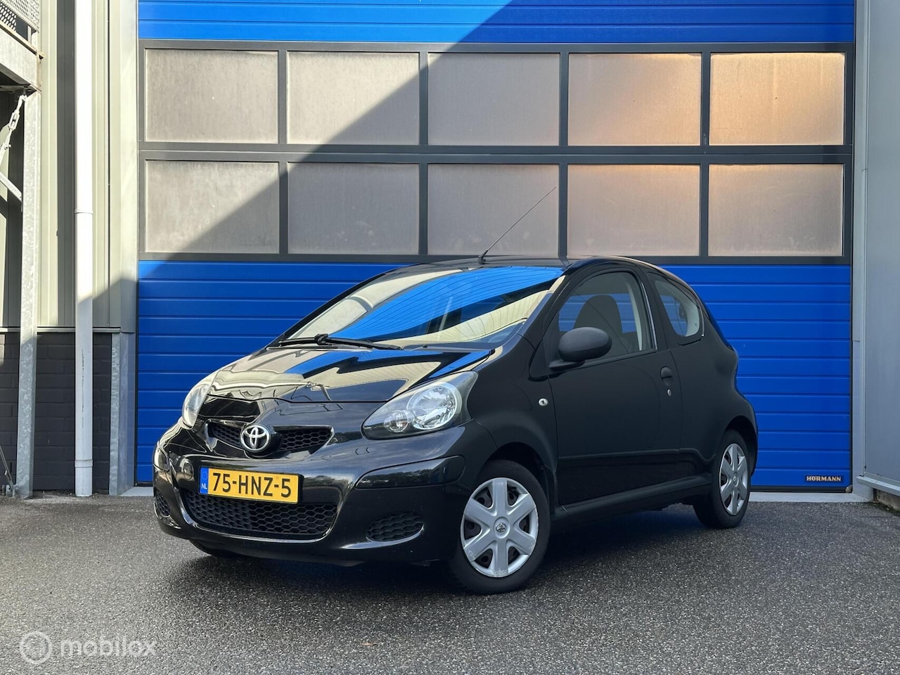 Toyota Aygo - 1.0-12V Comfort | 2009 | All-season banden - AutoWereld.nl