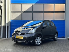 Toyota Aygo - 1.0-12V Comfort | 2009 | All-season banden