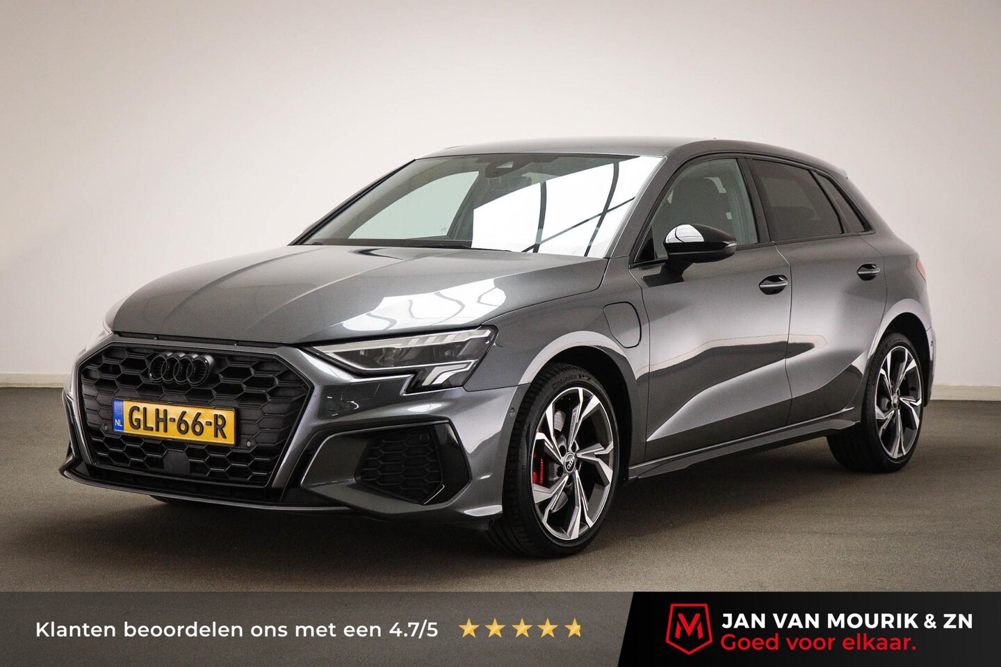 Audi A3 Sportback - 45 TFSI e S edition Competition | HALF LEDER | STOELVERWARMING | HILL HOLD | CAMERA | 18" - AutoWereld.nl