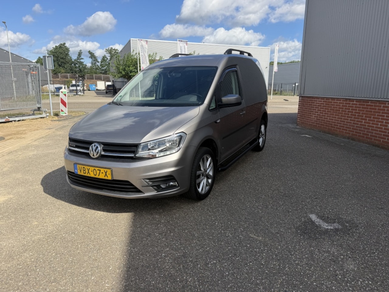 Volkswagen Caddy - 2.0 TDI L1H1 BMT 2.0 TDI L1H1 BMT4MHi - AutoWereld.nl
