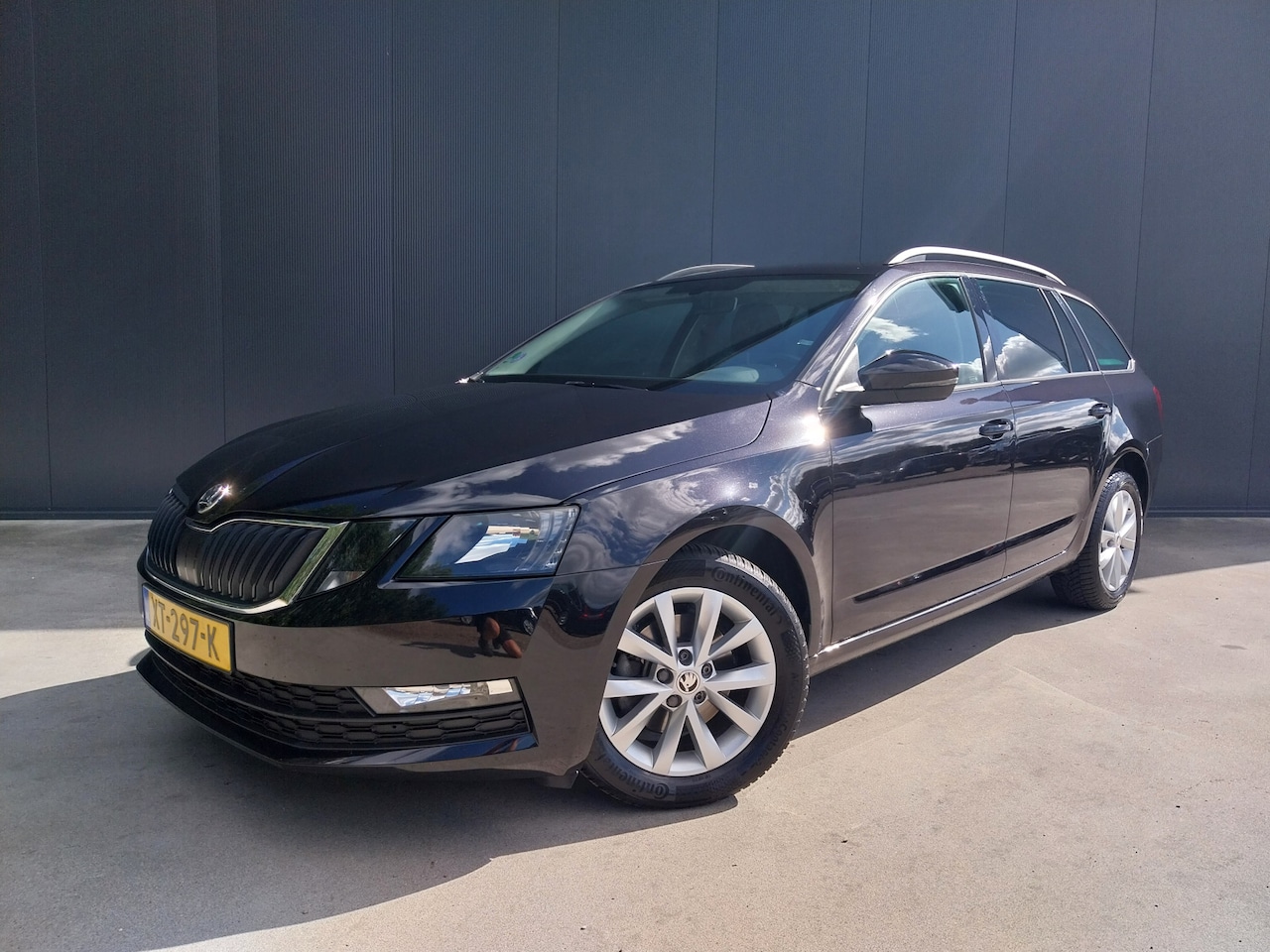 Skoda Octavia Combi - 1.0 TSI Greentech Ambition NAVI CRUISE ECC TREKHAAK LED - AutoWereld.nl
