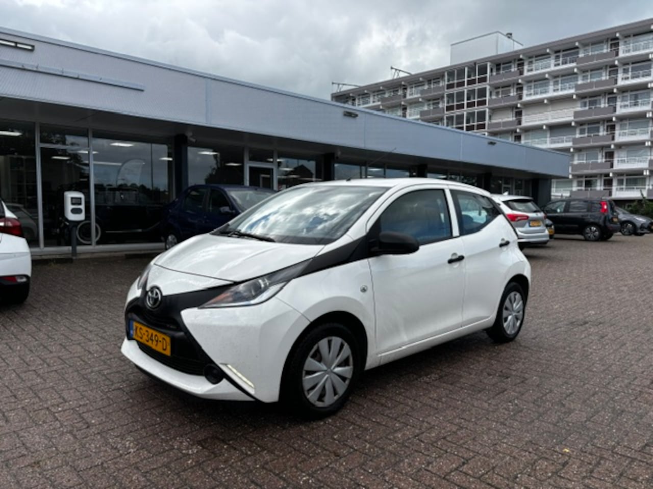 Toyota Aygo - 1.0 VVT-i x-now 1.0 VVT-i x-now - AutoWereld.nl