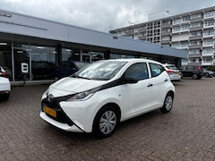 Toyota Aygo - 1.0 VVT-i x-now