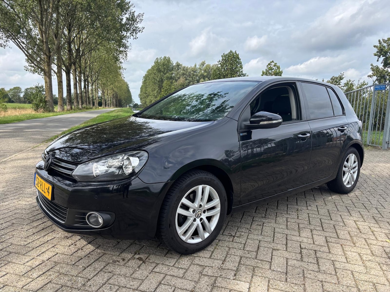 Volkswagen Golf - 1.2 TSI Highline BlueMotion 1.2 TSI Highline BlueMotion - AutoWereld.nl