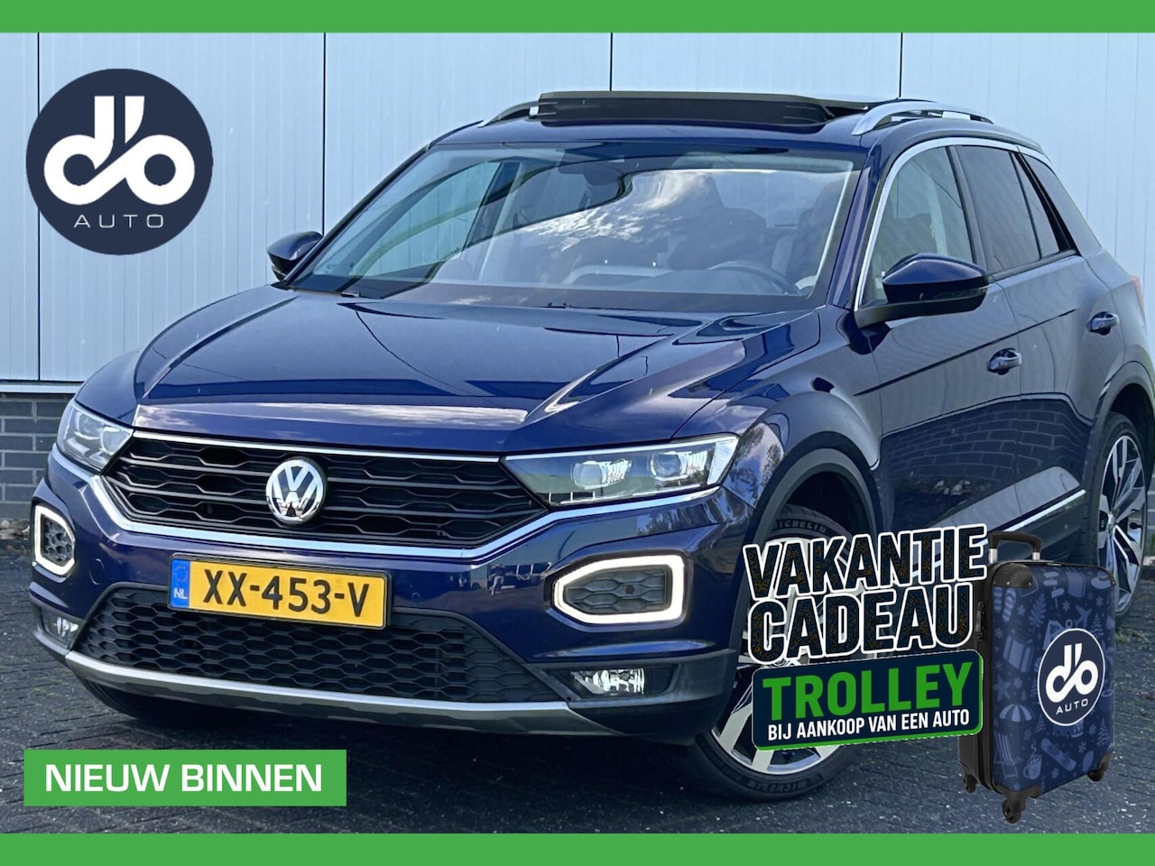 Volkswagen T-Roc - 1.5 TSI 150pk Sport PANO DAK I FULL LED I TREKHAAK I DIGI DISPLAY I PDC V+A I ORG.NL + NAP - AutoWereld.nl