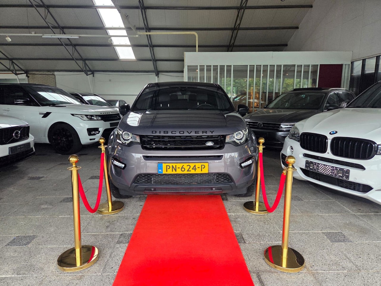 Land Rover Discovery Sport - 2.0 TD4 AUTOMAAT PANORAMA 7PERSON! - AutoWereld.nl