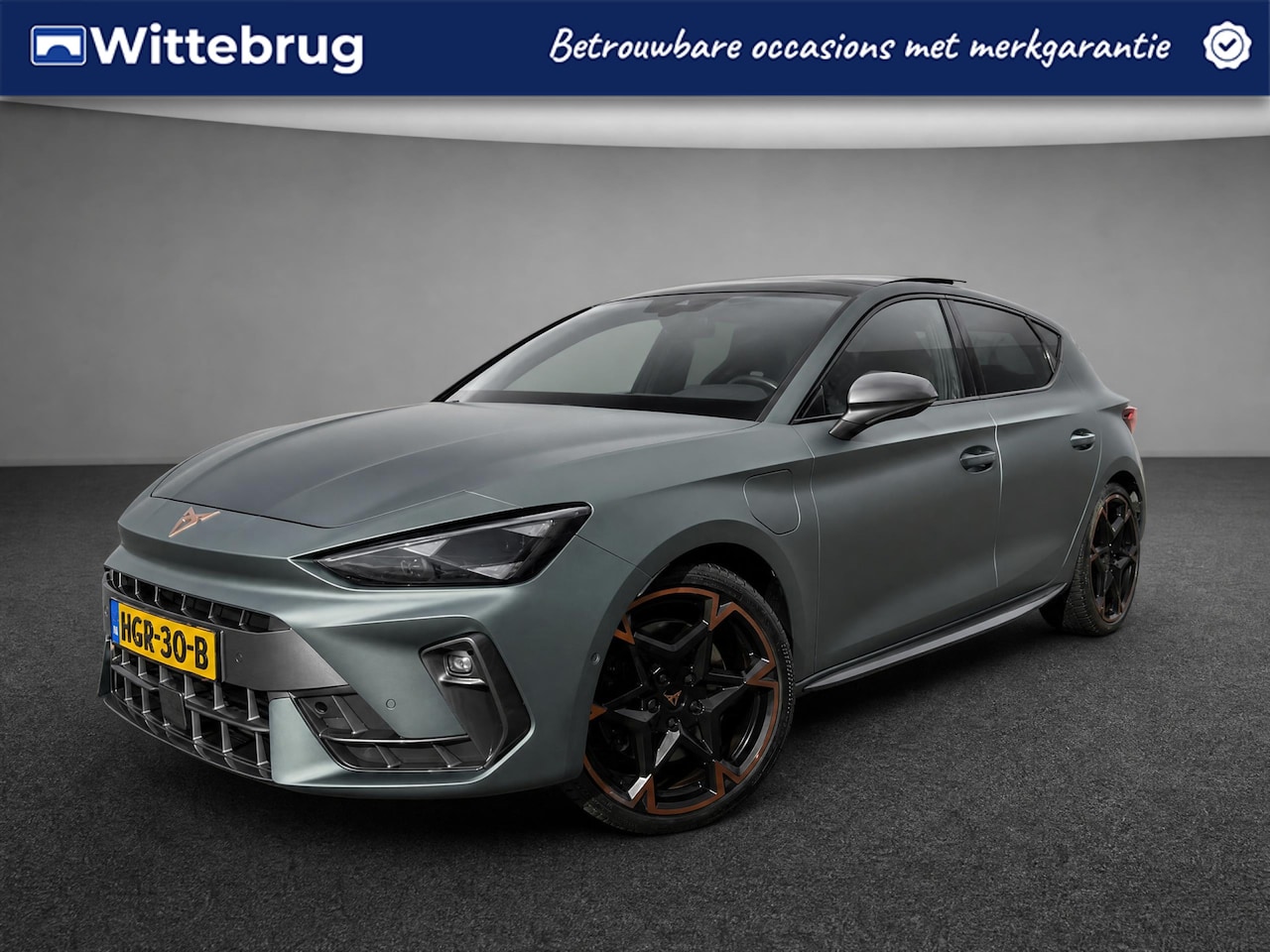 CUPRA Leon - 1.5 TSI e-Hybrid 272PK VZ Performance / Fabrieksgarantie tm 25-3-29 / Panoramadak / Supers - AutoWereld.nl