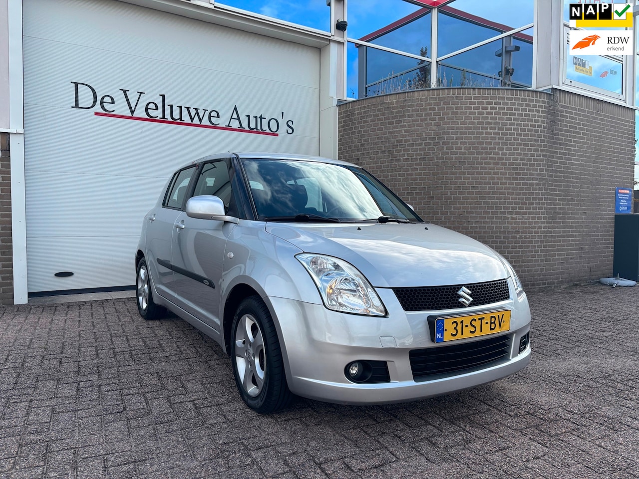 Suzuki Swift - 1.3 Shogun|Nieuwe APK 25-10-2027|NAP|5-Deurs| - AutoWereld.nl