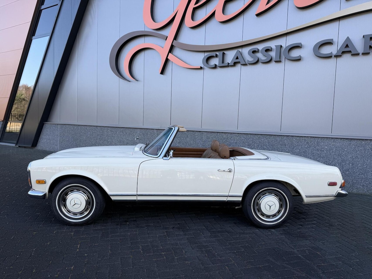 Mercedes-Benz SL-klasse Cabrio - W113 Pagode 280SL - AutoWereld.nl