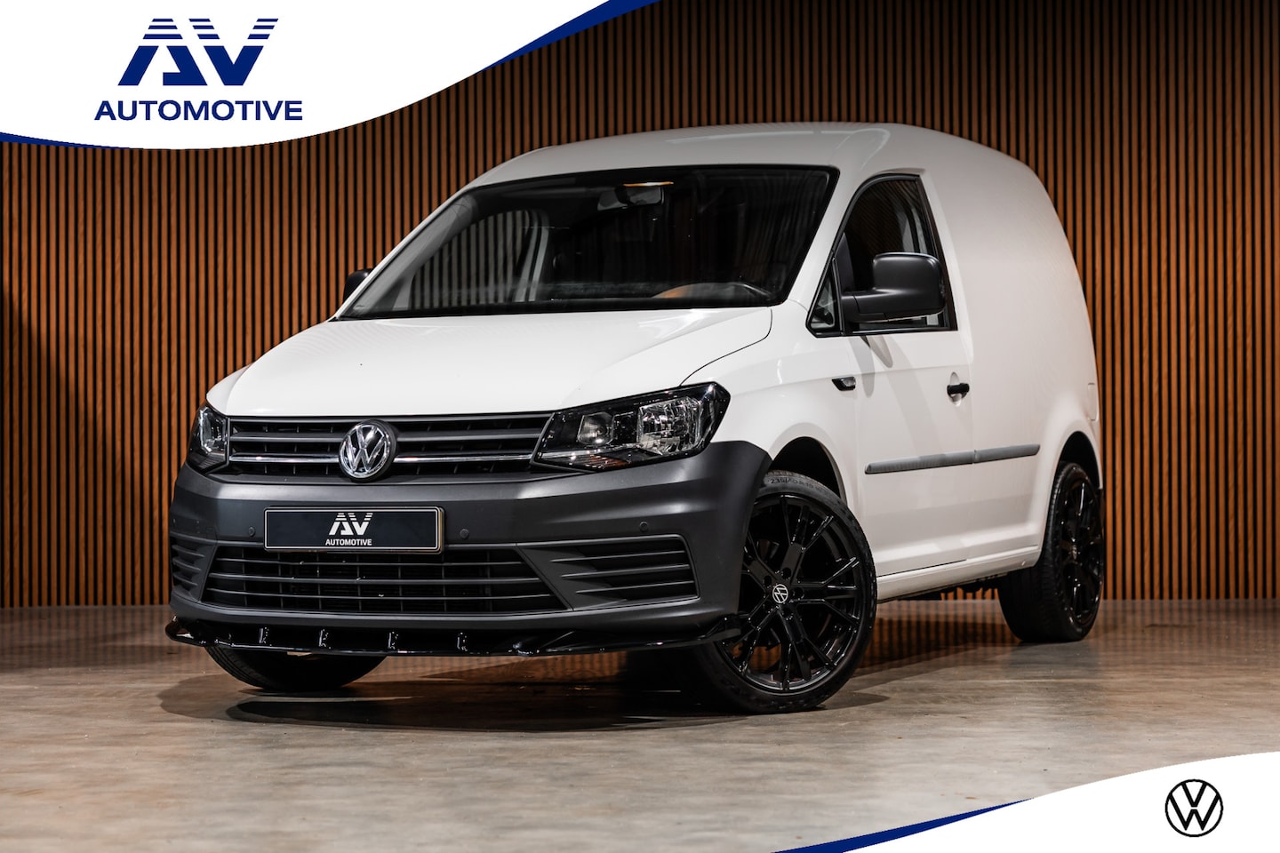 Volkswagen Caddy - 2.0 TDI BMT | Airco | PDC | Trekhaak | Cruise control | Orig. NL auto | Nieuwe APK | Euro - AutoWereld.nl