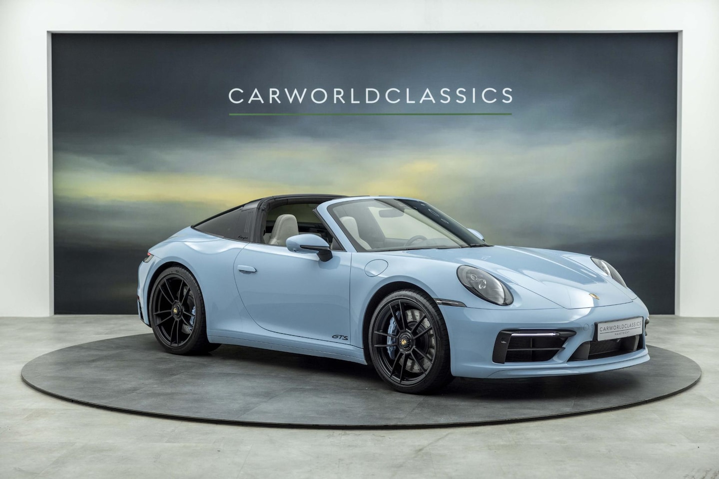 Porsche 911 Targa - 992 - 3.0 TARGA 4 GTS | PTS GULFBLAUW - AutoWereld.nl