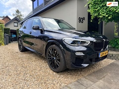 BMW X5 - XDrive45e M-SPORT HIGH Laser/Adap/Pano/22"/Trekh BTW