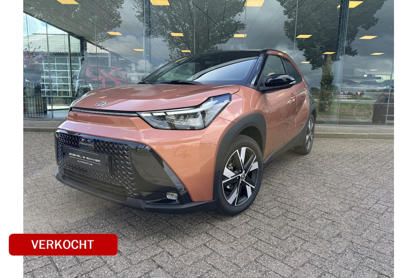Toyota Aygo X - Hybrid 115 pulse Automaat ** Stoelverwarming ** Camera ** Carplay ** - AutoWereld.nl