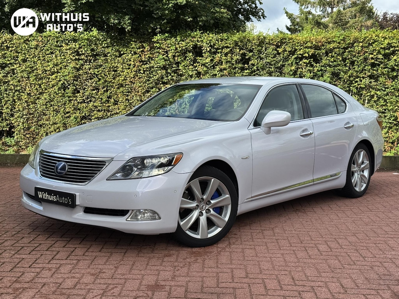 Lexus LS 600h - V8 NIEUWE HYBRIDE ACCU twv 4.200 EURO - AutoWereld.nl