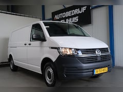 Volkswagen Transporter - 2.0 TDI L2H1 30 3p - Airco, Cruise, Stoelverwarming, PDC, Trekhaak