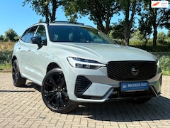Volvo XC60 - 2.0 T8 Plug-in hybrid AWD Ultra Black Edition 455pk Luchtvering / Trekhaak / Head Up Displ