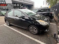 Peugeot 208 - 1.2 VTi Envy navi LM 4-deurs org NL