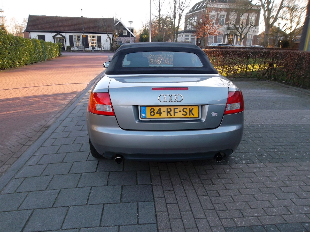 Audi A4 Cabriolet - 2.4 V6 125KW Cabrio 2002 Grijs Airco Nieuwe APK