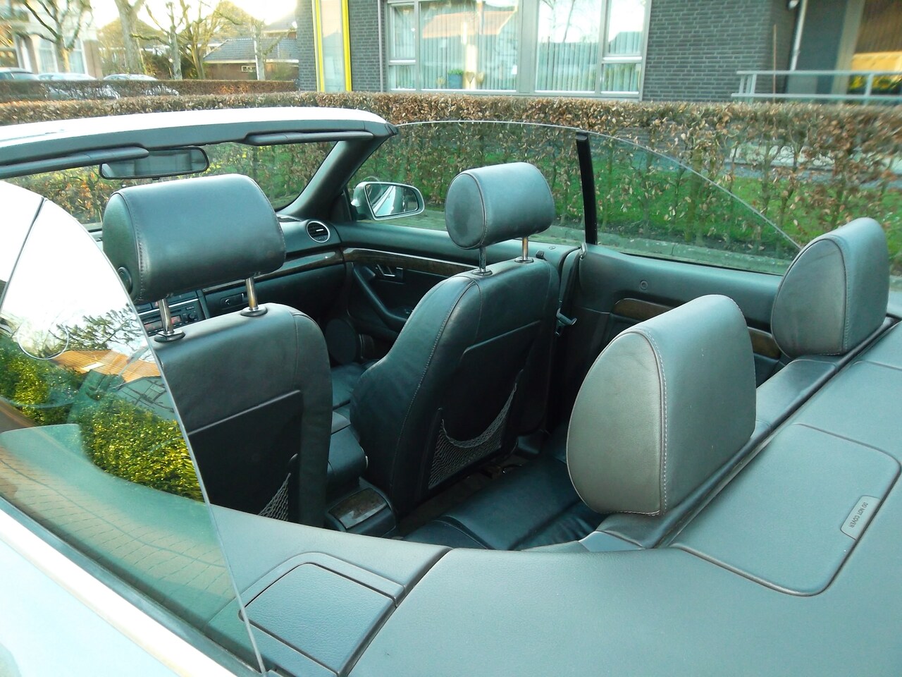 Audi A4 Cabriolet - 2.4 V6 125KW Cabrio 2002 Grijs Airco Nieuwe APK