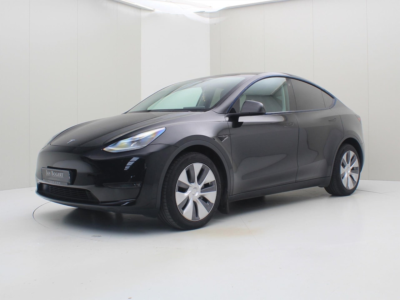 Tesla Model Y - Long Range AWD 75kWh 351pk 93.4% SoH [ AMD RYZEN+AUTOPILOT+19 INCH+PREMIUM AUDIO ] - AutoWereld.nl