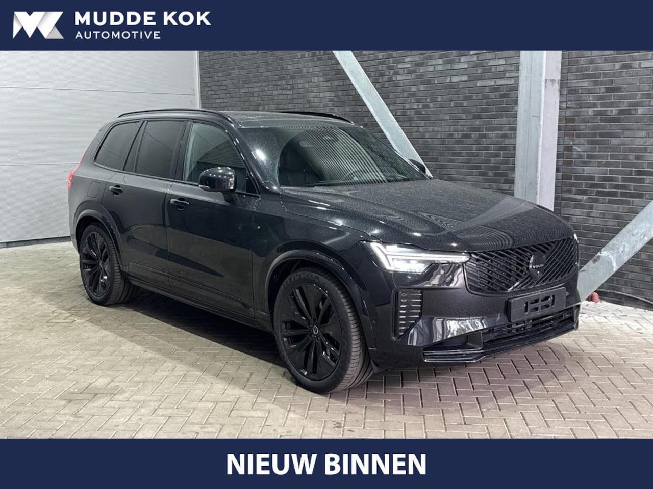 Volvo XC90 - T8 Ultra Black Edition | Bowers&Wilkins | Luchtvering | Panoramadak | Trekhaak | 360° Came - AutoWereld.nl