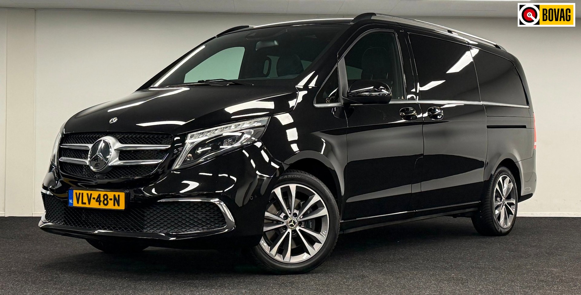 Mercedes-Benz V-klasse - 300d 4-MATIC Lang DC Avantgarde*5Pers*Panodak*Trekhaak*ElektrDeurenBurmester*AdaptiveCruis - AutoWereld.nl