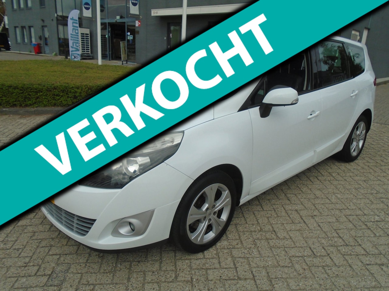 Renault Grand Scénic - 1.6 Dynamique 1.6 Dynamique Nieuwe Apk - AutoWereld.nl
