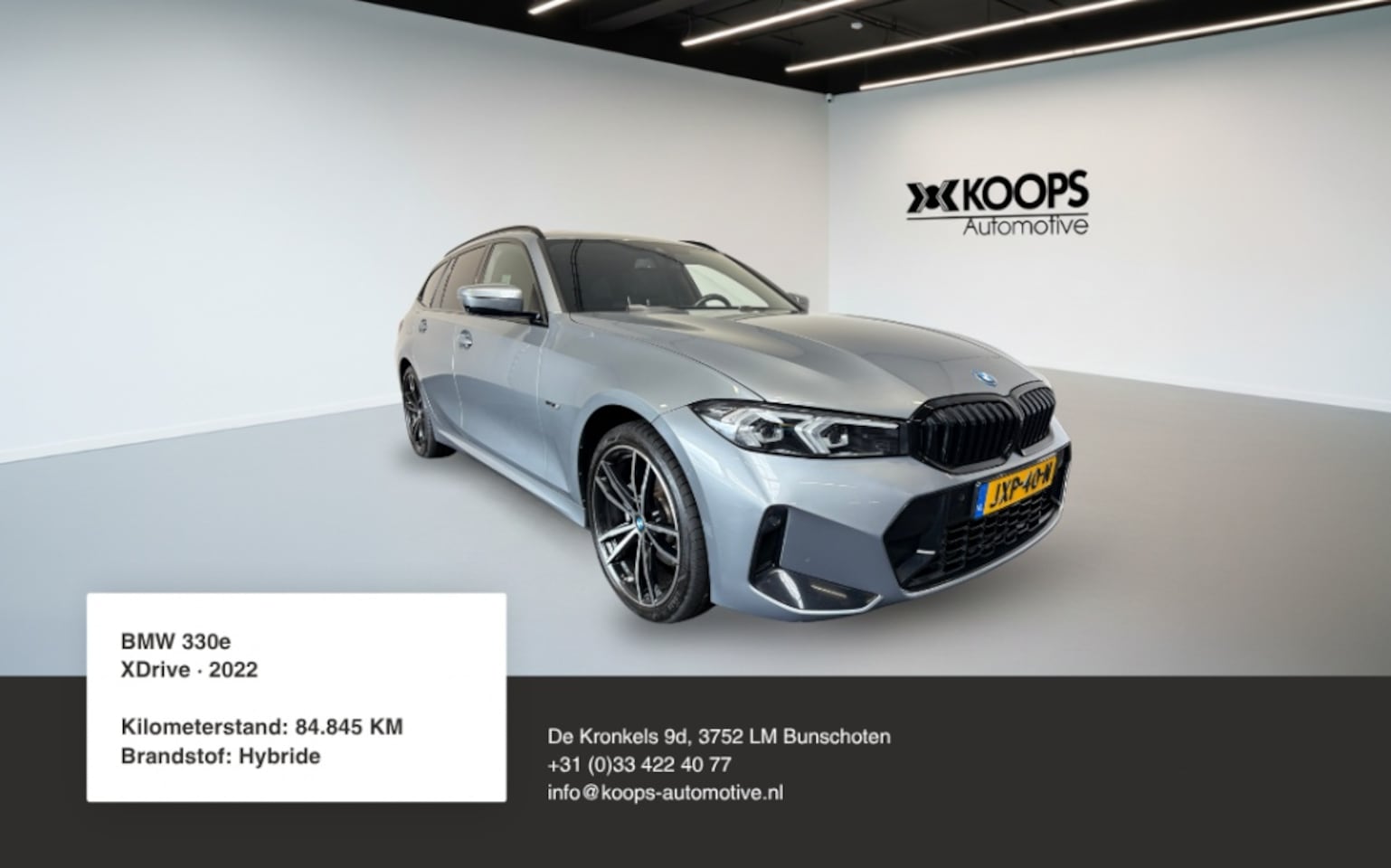 BMW 3-serie Touring - 330e xDrive Carplay | Lane assist | 360 Camera | Pannorama dak - AutoWereld.nl