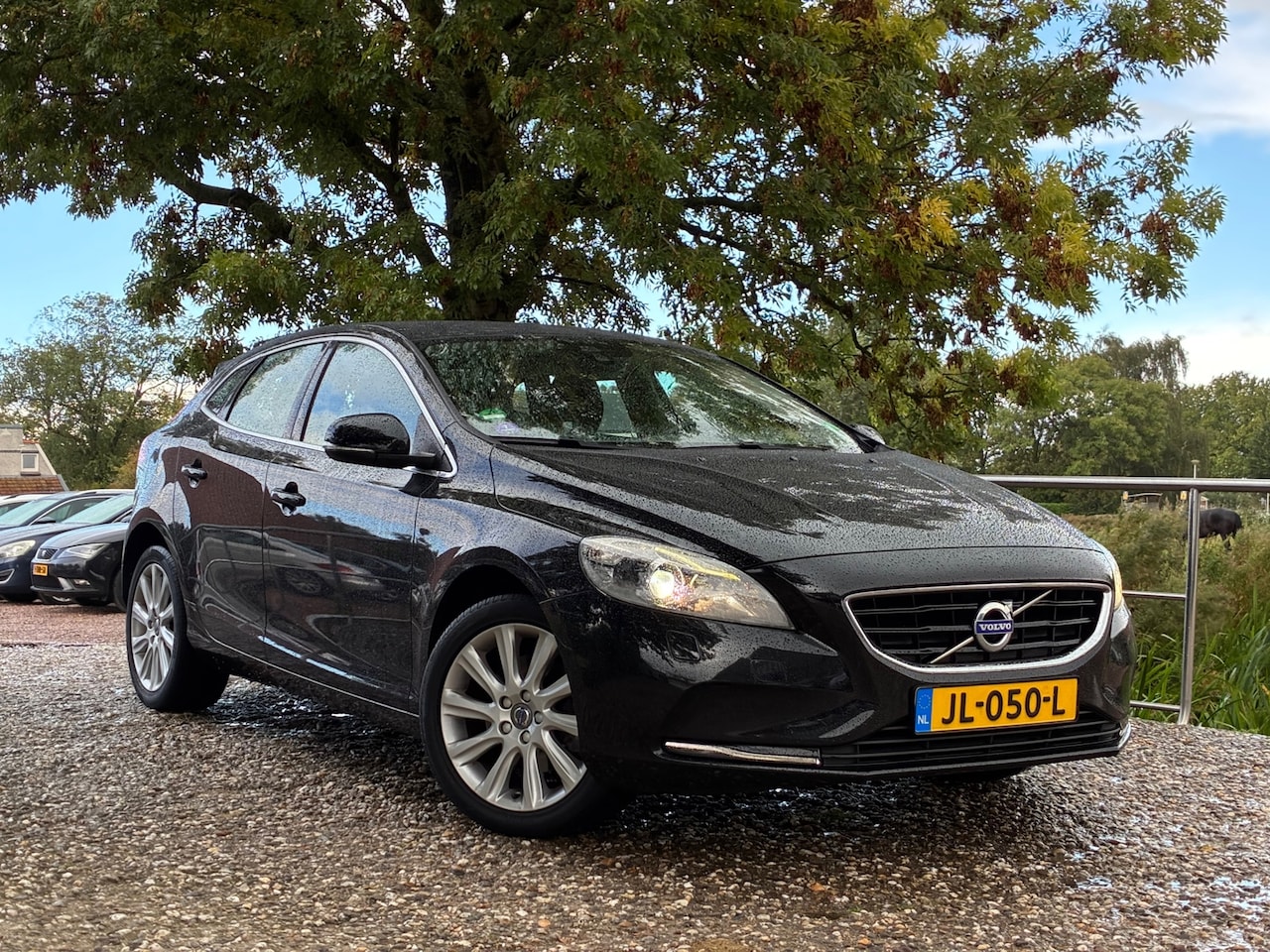 Volvo V40 - 2.0 T3 | Xenon + Clima + Navi nu €8.975,-!! - AutoWereld.nl