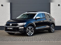 Volkswagen T-Roc - 1.0 TSI Style | Panorama | 19" | Trekhaak