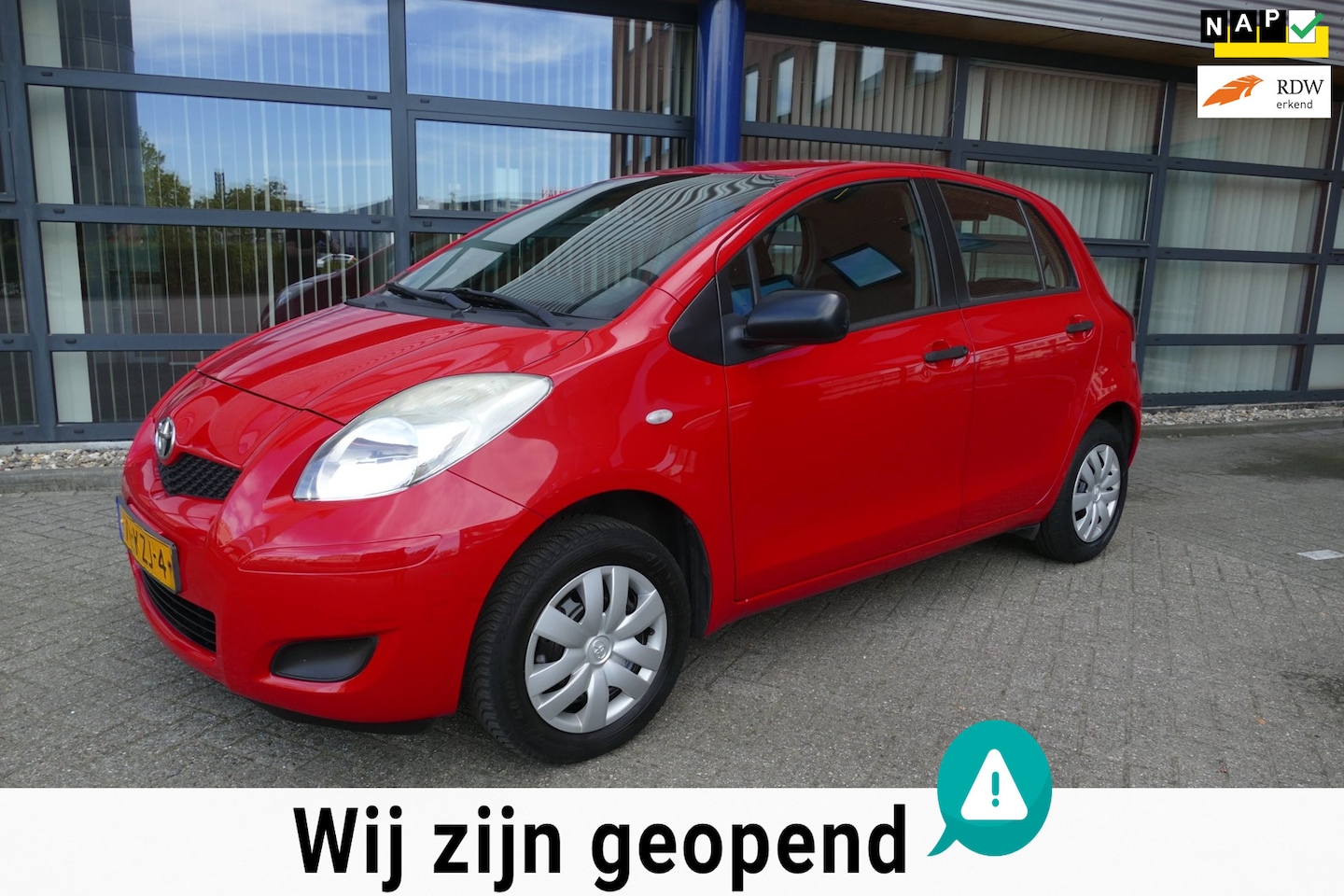 Toyota Yaris - 1.0 VVTi Acces Bj 2010 5drs Airco Apk 24-8-2027 - AutoWereld.nl