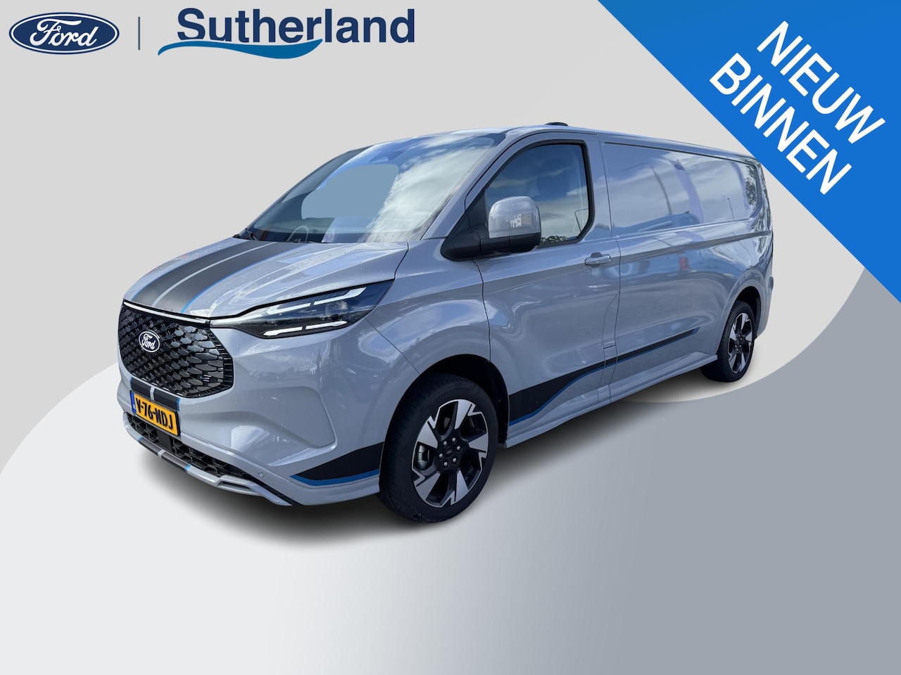 Ford Transit Custom - E-Transit 320 L2H1 Sport 65 kWh 218pk | Demo | Driver Assistance Pack | Wegklapbare Trekha - AutoWereld.nl