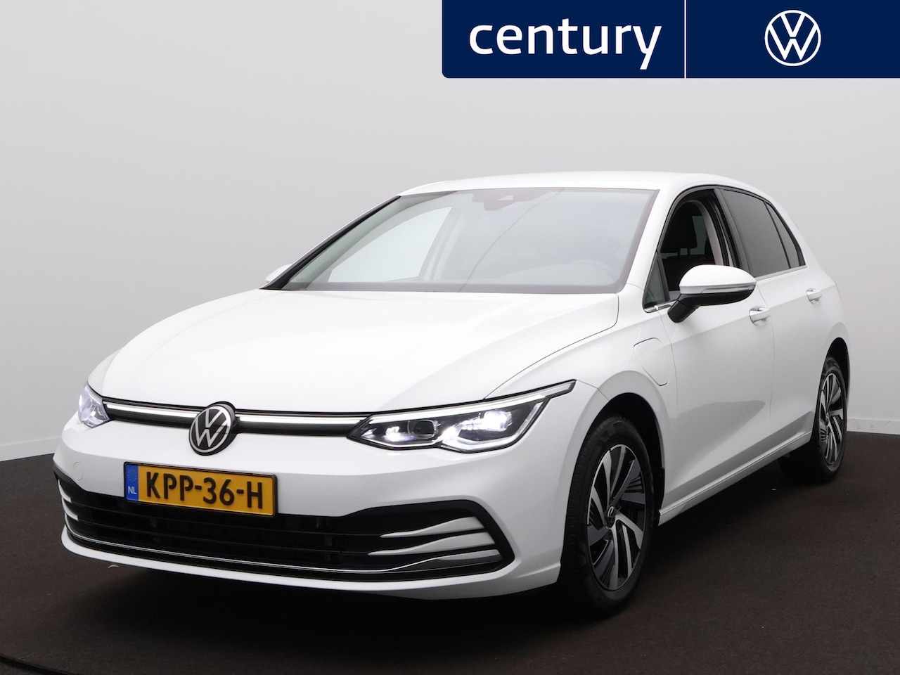 Volkswagen Golf - 1.4 eHybrid Style | Elek Stoel | Navi | Side Assist | PDC | Stoelverwarming | - AutoWereld.nl