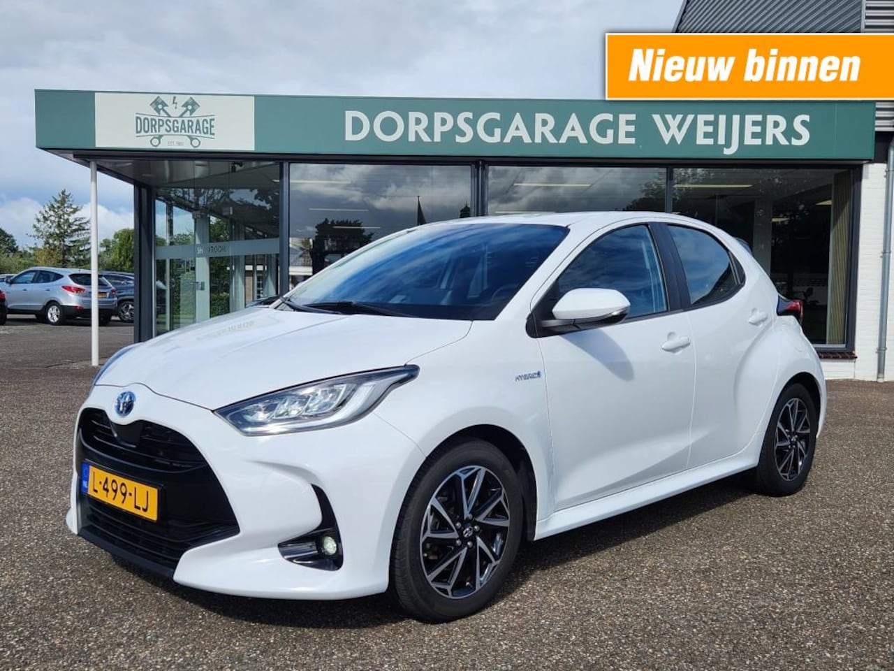 Toyota Yaris - 1.5 Hybrid, Dynamic, Clima, Android/Apple, Stoelverwarming, Keyless, Adapt. Cruise - AutoWereld.nl