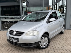 Volkswagen Fox - 1.4 TRENDLINE AIRCO ELEKTRISCHE RAMEN STUURBEKR CV