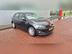 Volkswagen Polo - 1.0 MPI Comfortline LED  ☆ BLUETOOTH TELEFOON AUDIO ☆ AIRCO ☆ PDC VOOR EN ACHTER ☆ RESERVE WIEL ☆