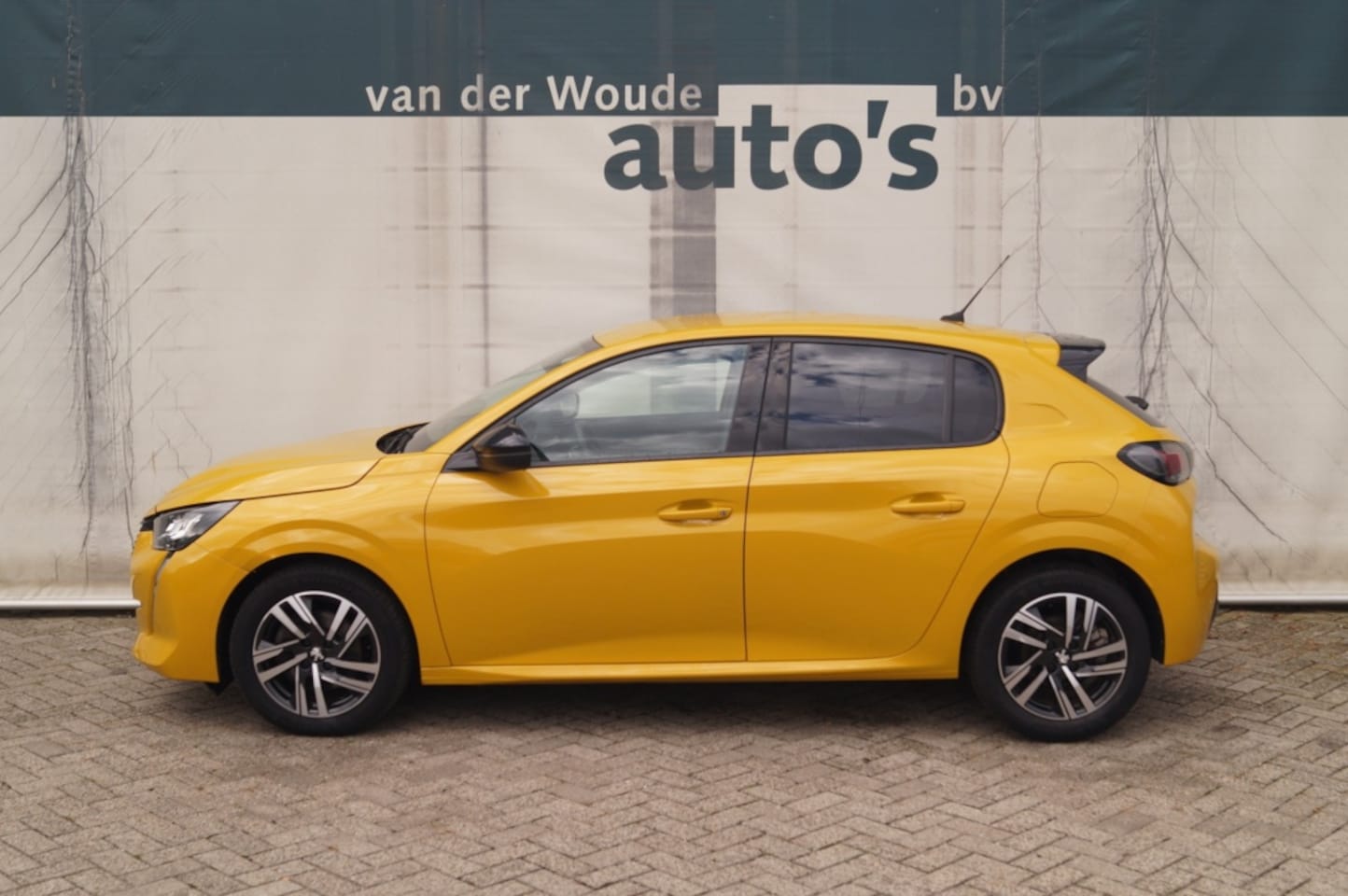 Peugeot 208 - 1.2 PureTech 130pk Automaat Allure Pack -ECC-CAM- - AutoWereld.nl