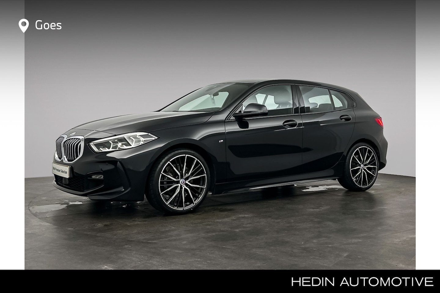 BMW 1-serie - 118i Business Edition Plus | Model M Sport | Elektrisch verwarmde voorstoelen | Park Dista - AutoWereld.nl