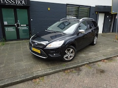 Ford Focus Wagon - 1.6 Trend MET AIRCO EN APK