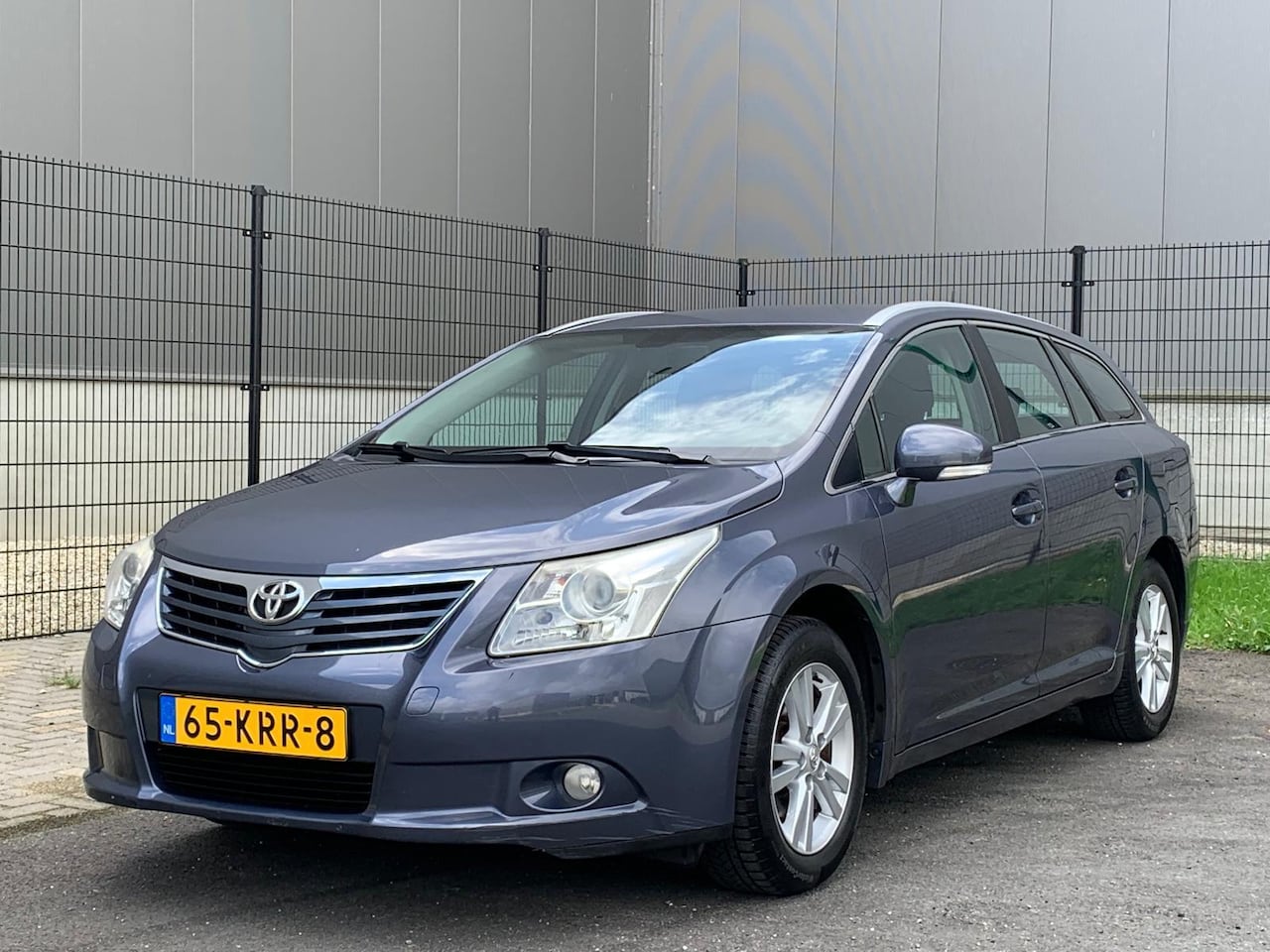 Toyota Avensis - 2.0 VVTi Dynamic Business Special|TREKHAAK|CAMERA|NAVI - AutoWereld.nl