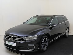 Volkswagen Passat Variant - 1.4 TSI PHEV GTE Business | SoH 99% | Achteruitrijcamera | ErgoActive stoelen | Adaptieve