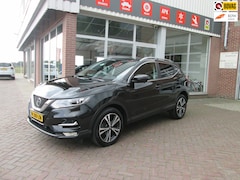 Nissan Qashqai - 1.3 DIG-T N-Connecta/trekhaak/panodak/navigatie