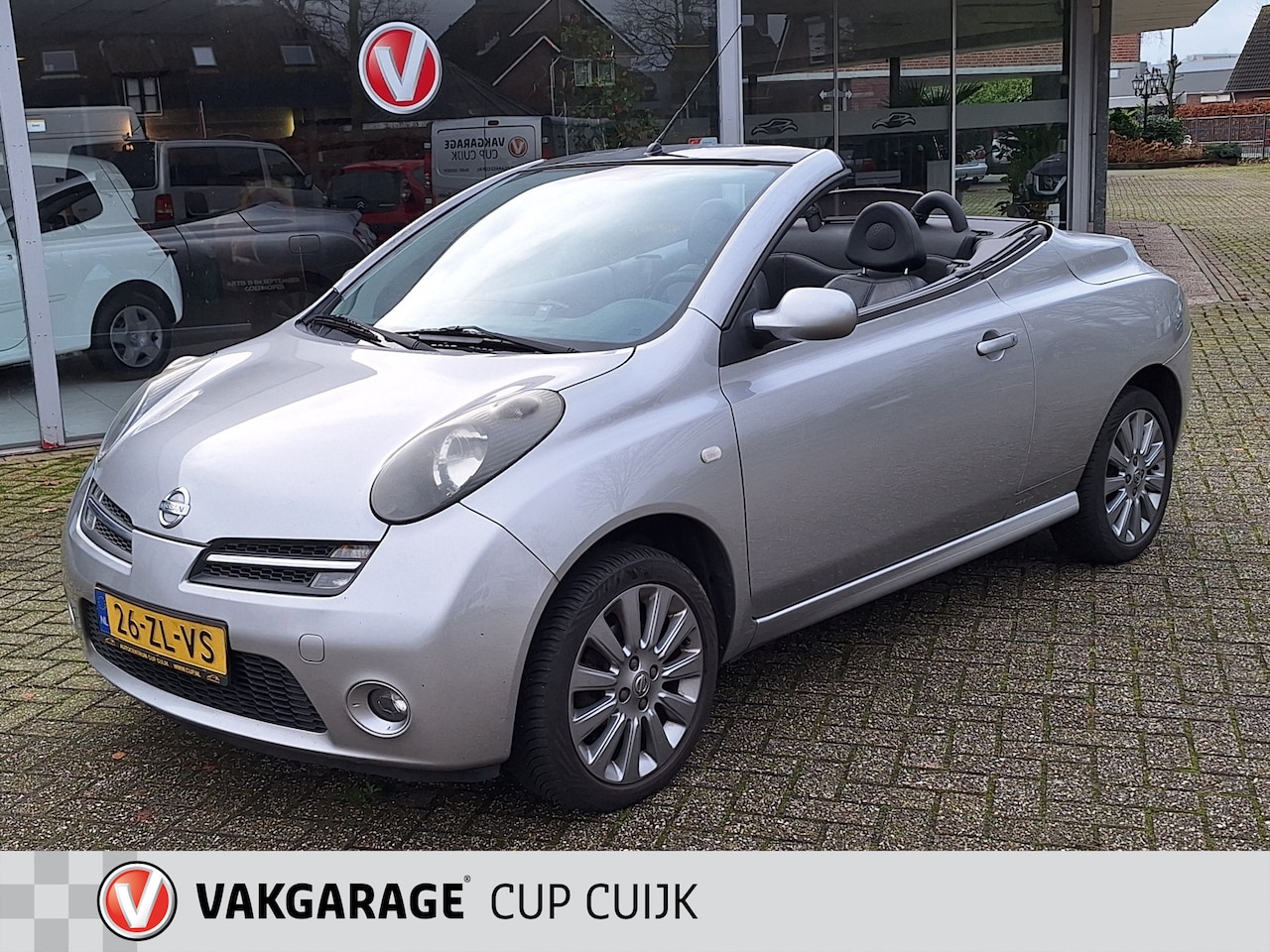 Nissan Micra - 1.6 Tekna Plus Cabrio - Leer - Stoelverwarming - Climatronic - Dealer onderhouden - Nieuwe - AutoWereld.nl