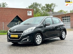 Peugeot 208 - 1.2 PureTech Blue Lion 5DR*Navigatie*Cruise*Parkeersensoren*Airco*NAP*Nieuwe APK