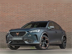 CUPRA Formentor - 1.4 e-Hybrid 245pk VZ, Stoel & Stuurverwarming, Navigatie, Camera, Full LED, Adaptive Crui