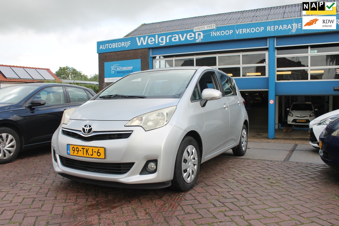 Toyota Verso S - 1.3 VVT-i Aspiration navi ecc - AutoWereld.nl
