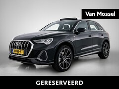 Audi Q3 - 45 TFSI e S edition Automaat | Navigatie | Panorama dak | Leder | 20 Inch Velgen | Airco |